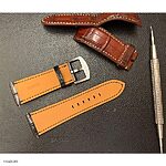 BURBERRY Watch Strap in Black Crocodile Leather, Classic Flat Style - Image 3